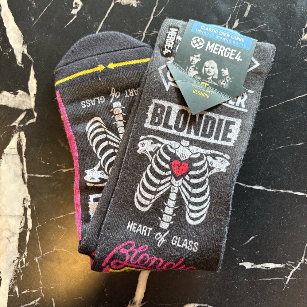 Merge-4 Blondie Skeleton Crew Socks Sz L